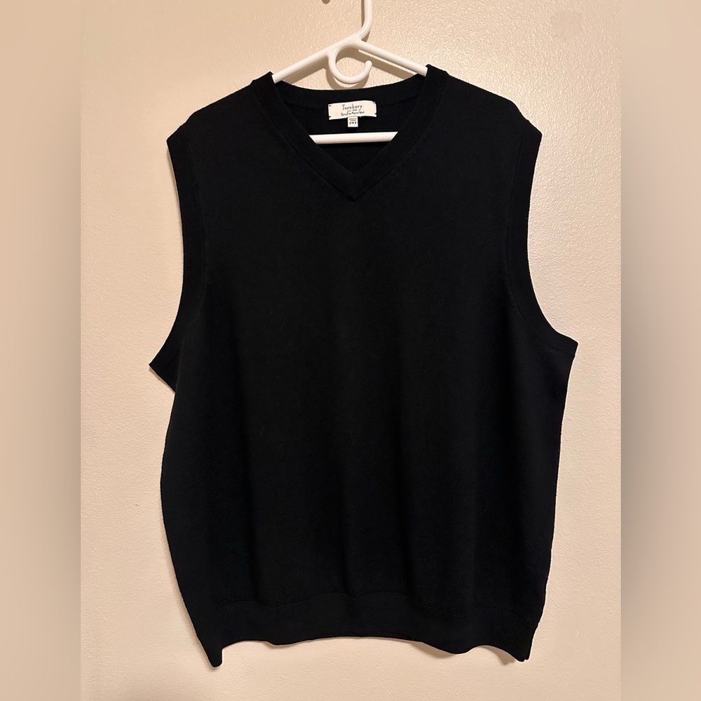 Turnbury Sweater Vest Men 100% Extra Fine Merino Wool Black